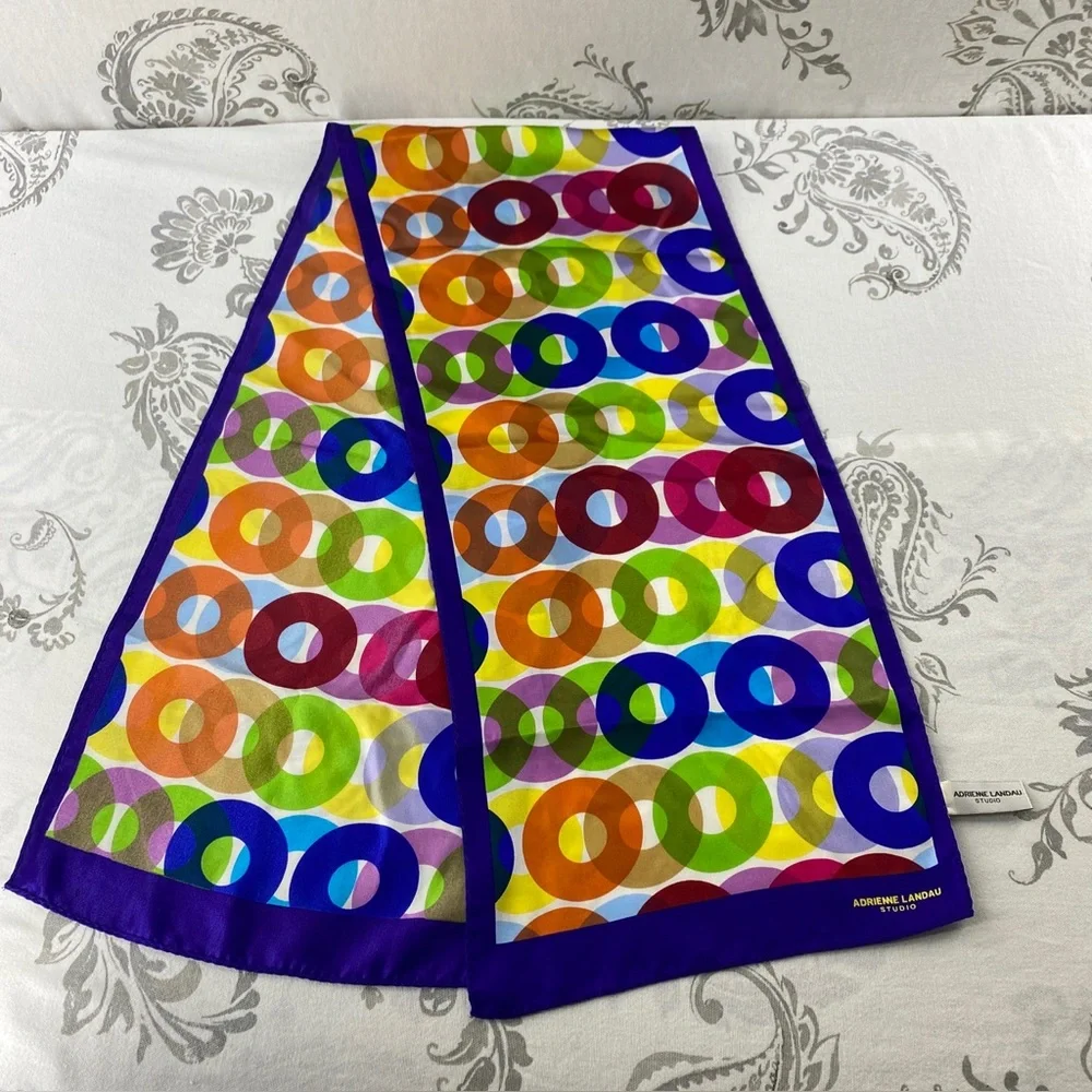 Adrienne Landau Studio 100% Silk
Scarf L53 x W 11 66 - Picture 2 of 7